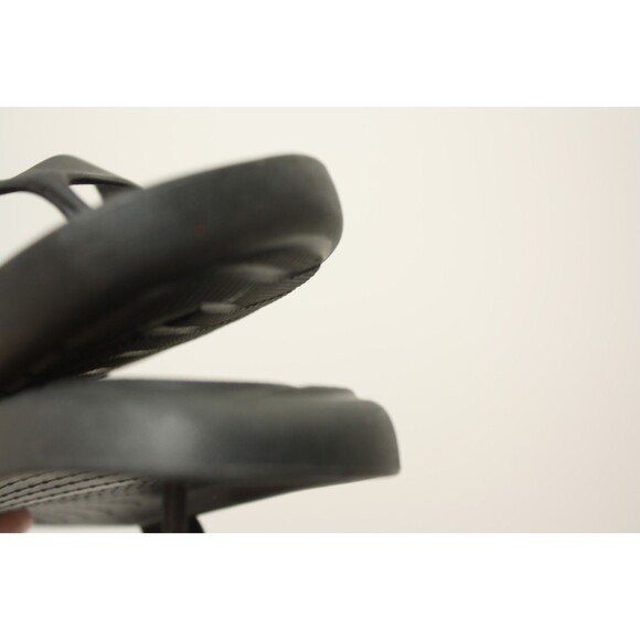 Crocs Womens Size 8 Black Comfort Thong Sandals Flip Flops - Picture 6 of 8